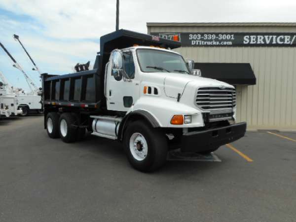 2004  Sterling Trucks  L9500