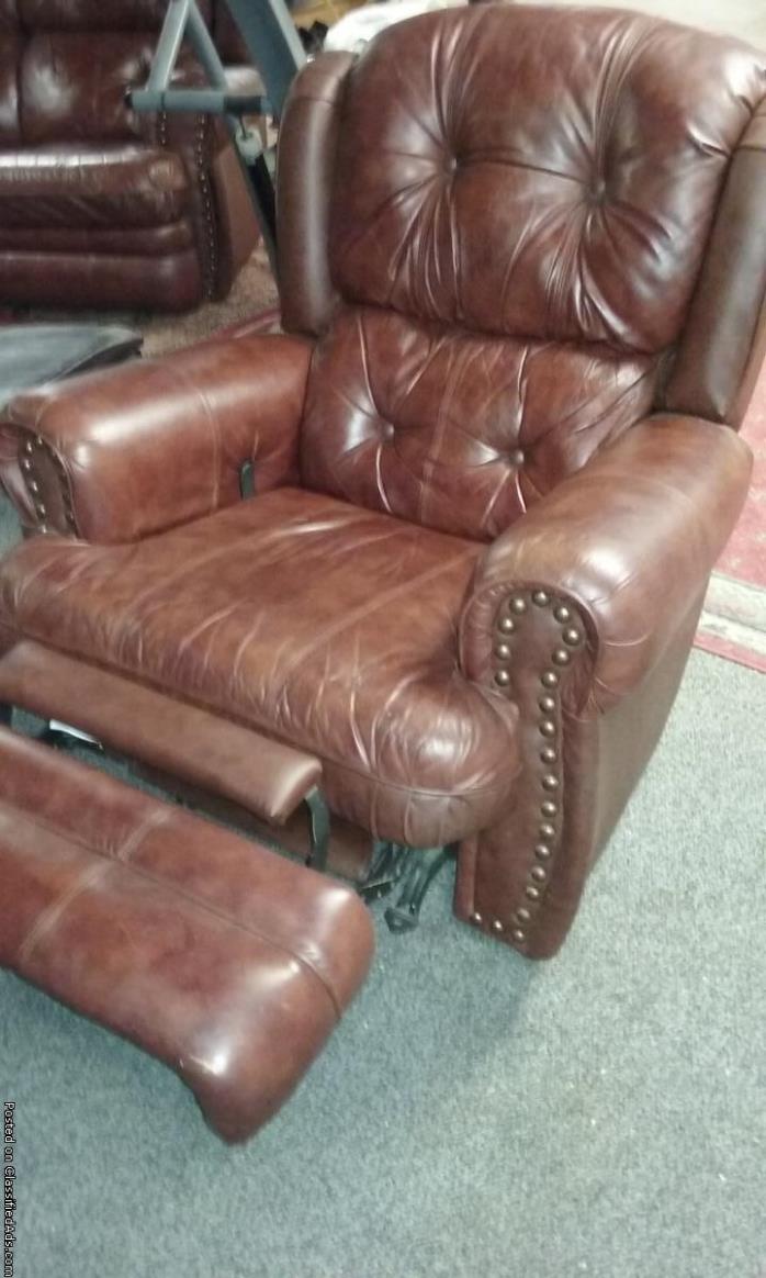 Reclining Leather Loveseat and Chair, 1