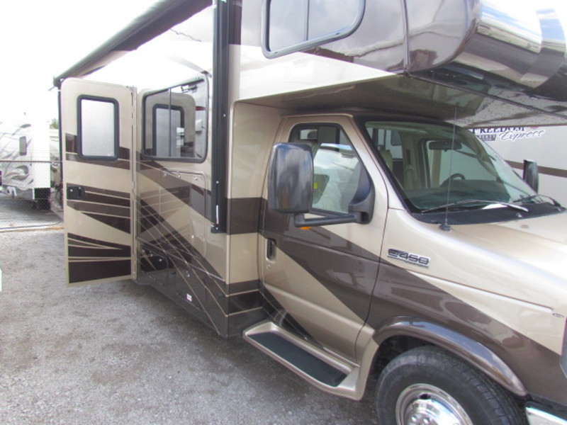 2017 Forest River Sunseeker Ford Chassis 3050S