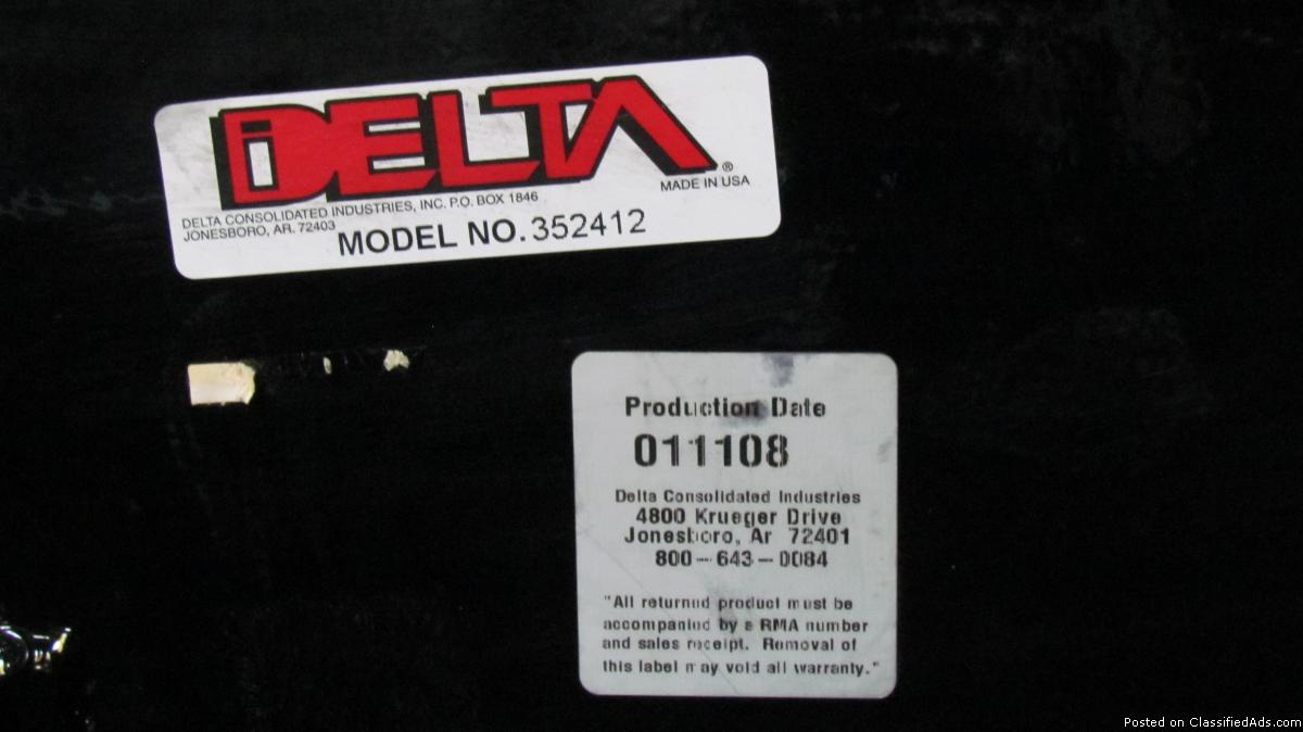 DELTA PICKUP TOOL BOX FOR SALE, 2