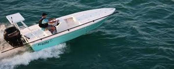 2016 Piranha Boatworks. Skiff F1700 White