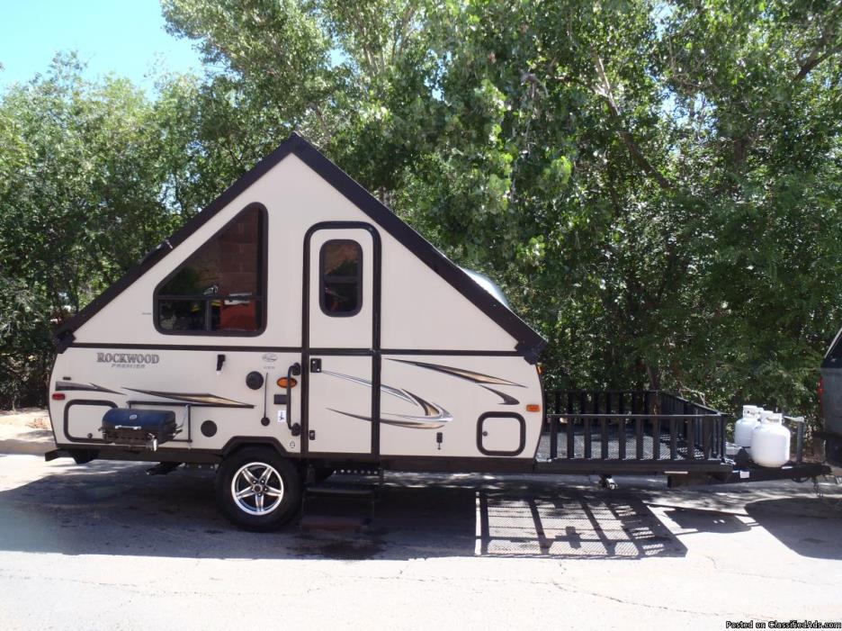 2014 Rockwood Hard Side Tent Camper for Sale