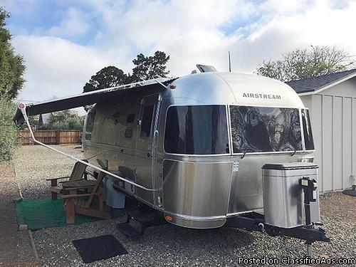 2014 Airstream Flying Cloud 25