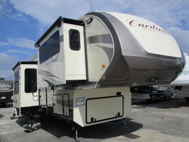 2016 Forest River Cardinal 3825