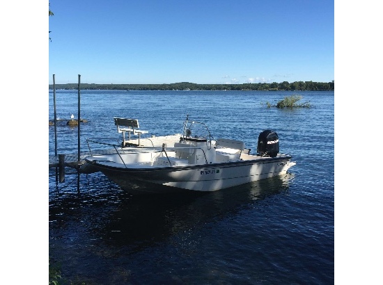 2010 Boston Whaler 17 Montauk