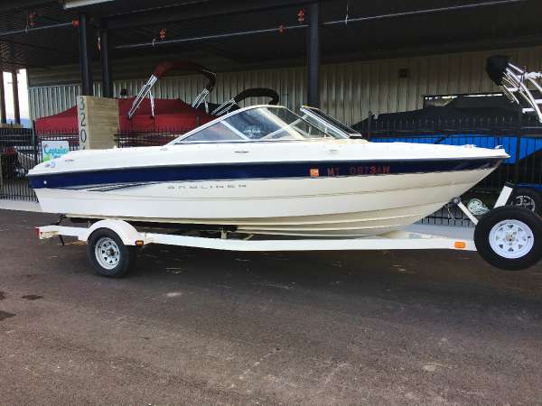 2003 Bayliner 185