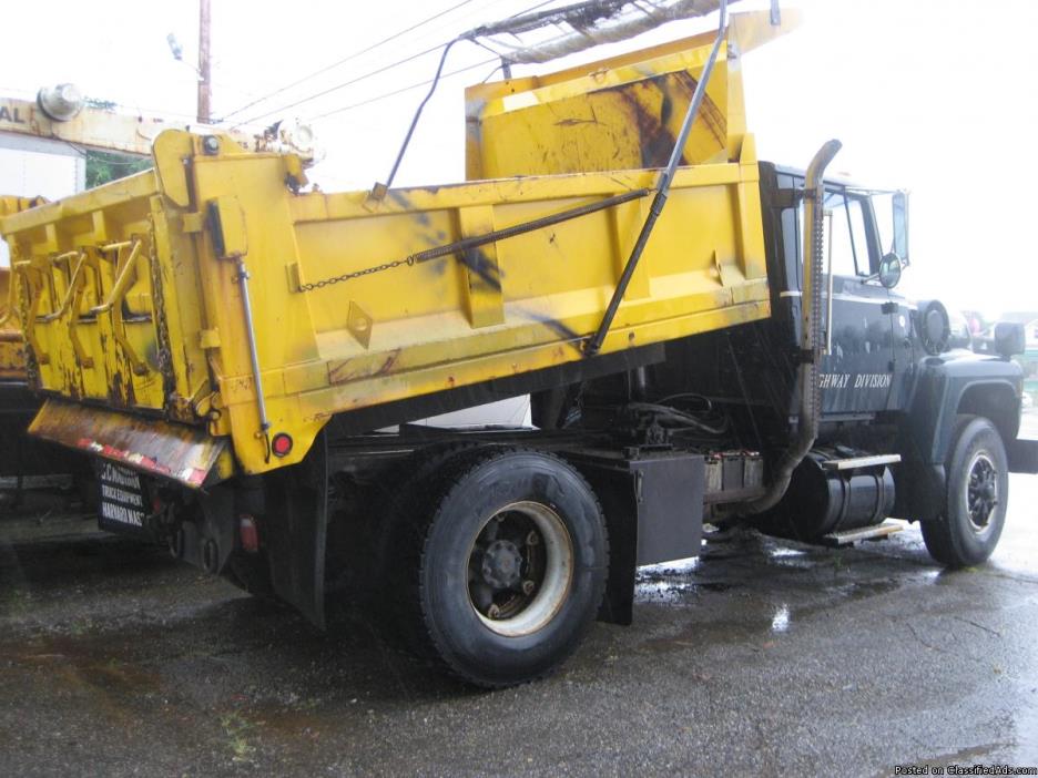 Ford diesel dump plow truck