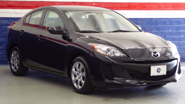 2013 Mazda Mazda3 i SV