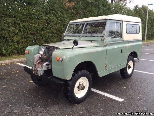 1968 Landrover 2A Hardtop For Sale in Montreal, Quebec Canada