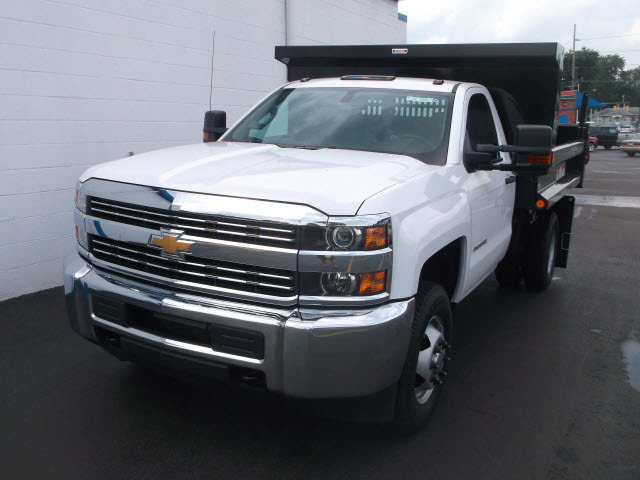 2016 Chevrolet Silverado 3500hd Cc  Contractor Truck