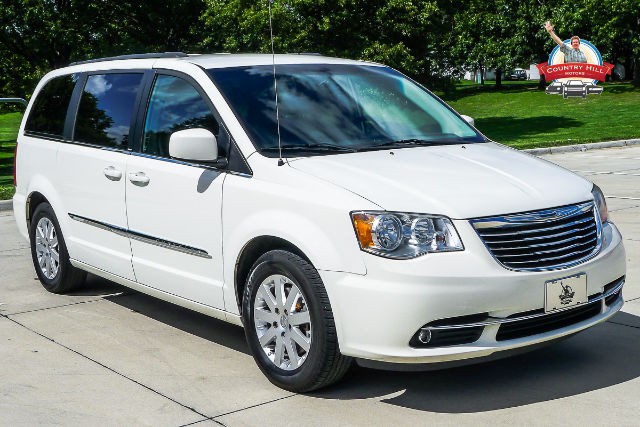 2012 Chrysler Town & Country Touring