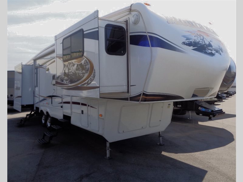 Keystone Rv Montana 3750 FL