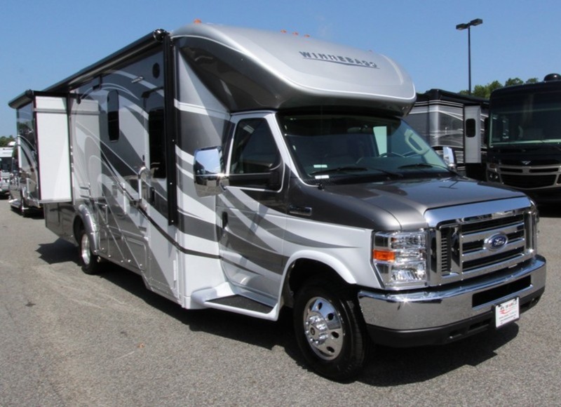 Winnebago CAMBRIA 27K