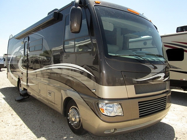 Thor Motor Coach Serrano 31x