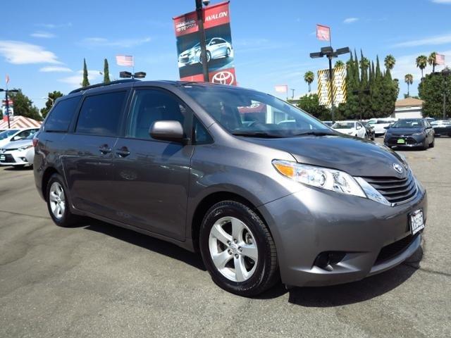 2015 Toyota Sienna