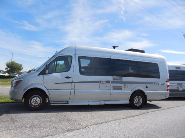 2014 Winnebago ERA 21 FOUR SEAT