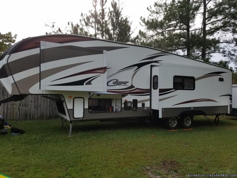 2014 Keystone Cougar 331 MKS Fifth Wheel For Sale in Lillington, North Carolina...