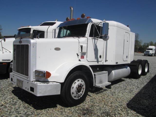 1996 Peterbilt 378  Conventional - Sleeper Truck