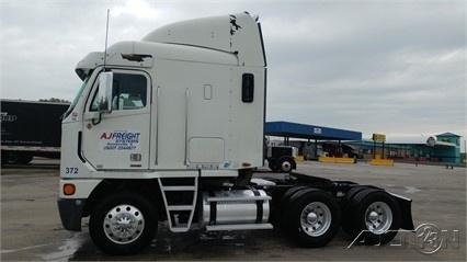 2005 Freightliner Argosy For Sale in Plainfield, Illinois  60586