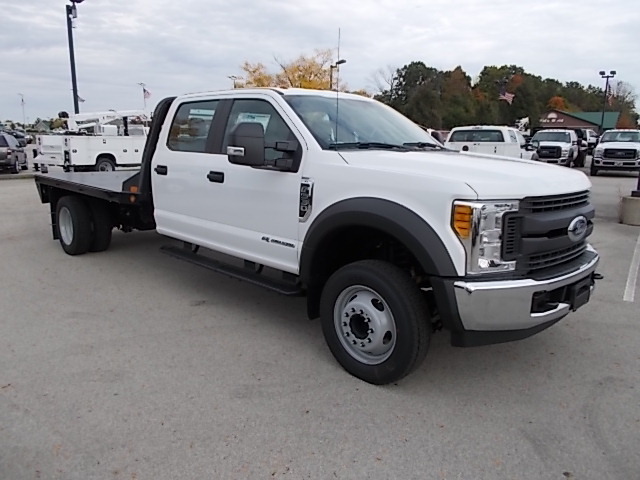 2017 Ford F550  Flatbed Truck