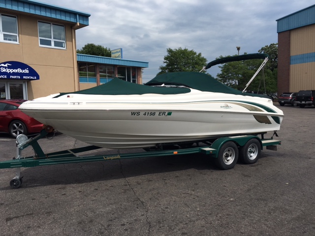 1999 Sea Ray 210SD