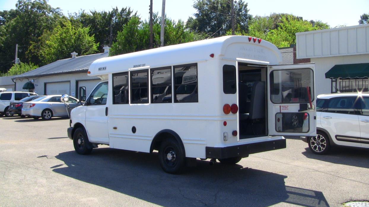 2007 Chevrolet Express  Bus
