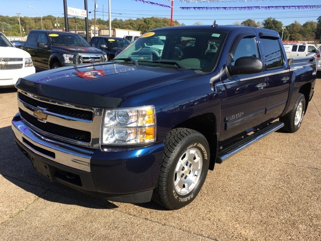 2011 Chevrolet Silverado 1500  Pickup Truck