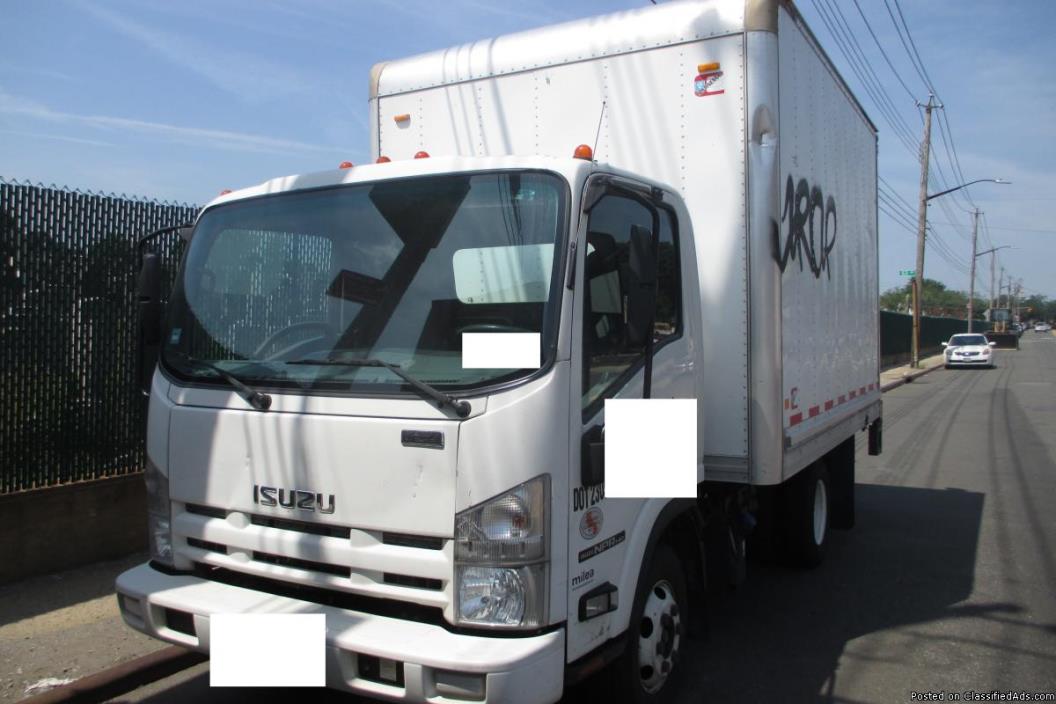 2012 Isuzu 12' Box Truck with Lift Gate - 45,957 mileage - Great condition