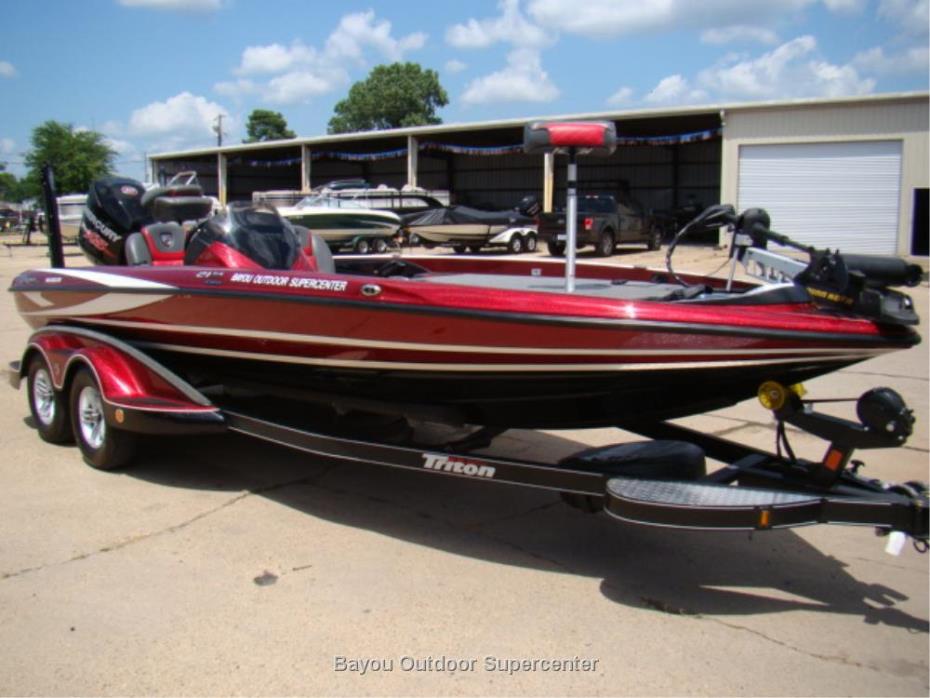 2016 TRITON BOATS 21 TRX Elite (Cherry Apple Red/w/Mercury 250L Pro XS To