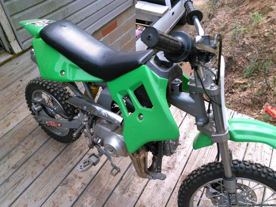 Honda scooter/ kids dirt bike, 2