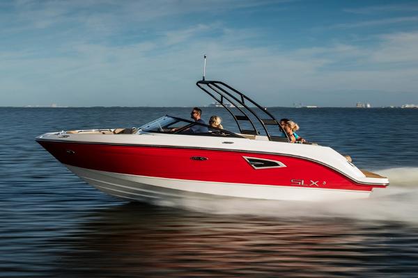 2017 Sea Ray SLX 230