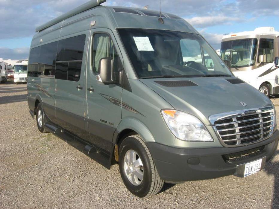 2010 Roadtrek RS-Adventurous