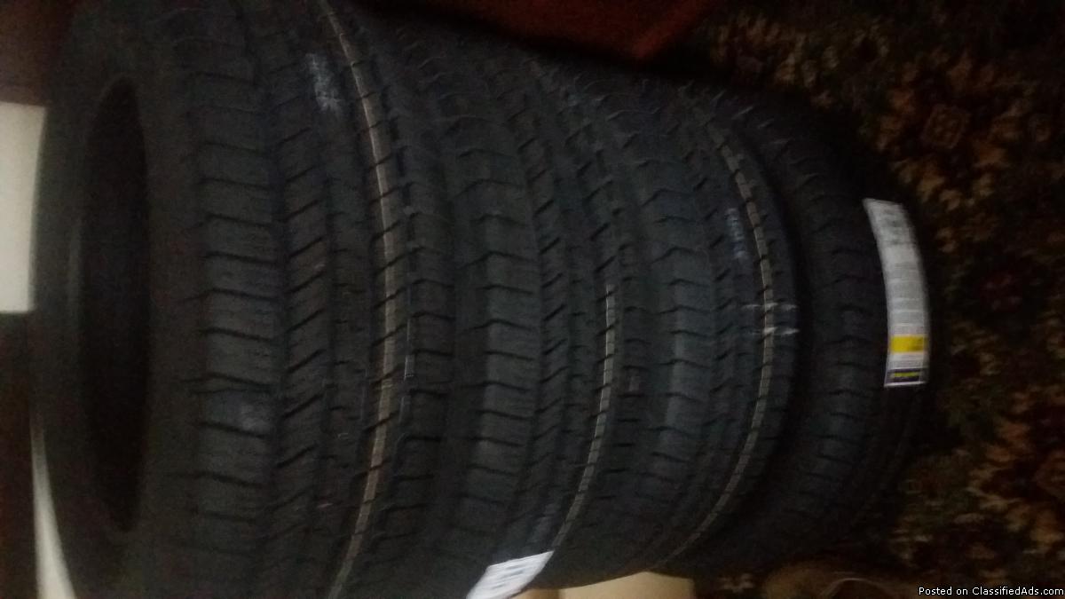 Tires 275 55 20 new, 0
