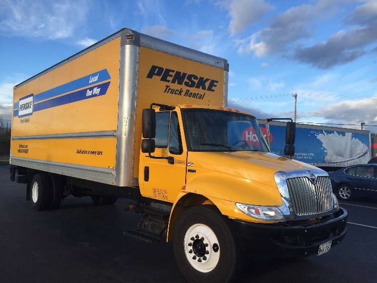 2013 International 4300  Box Truck - Straight Truck