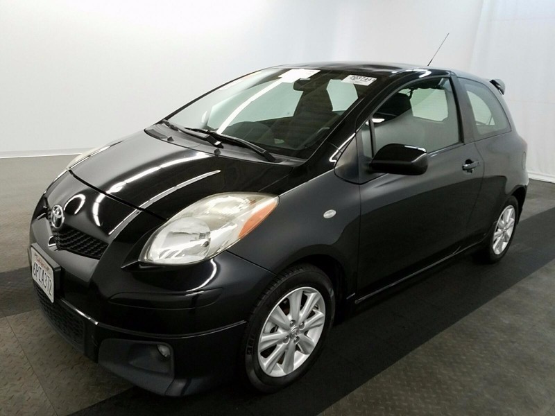 2011 Toyota Yaris S LIFTBACK 3 DOORS