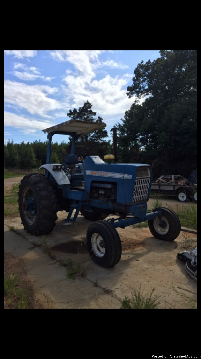 Ford 8000 tractor, 2