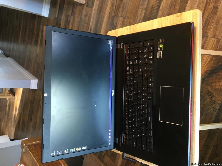 Laptop MSI, 1