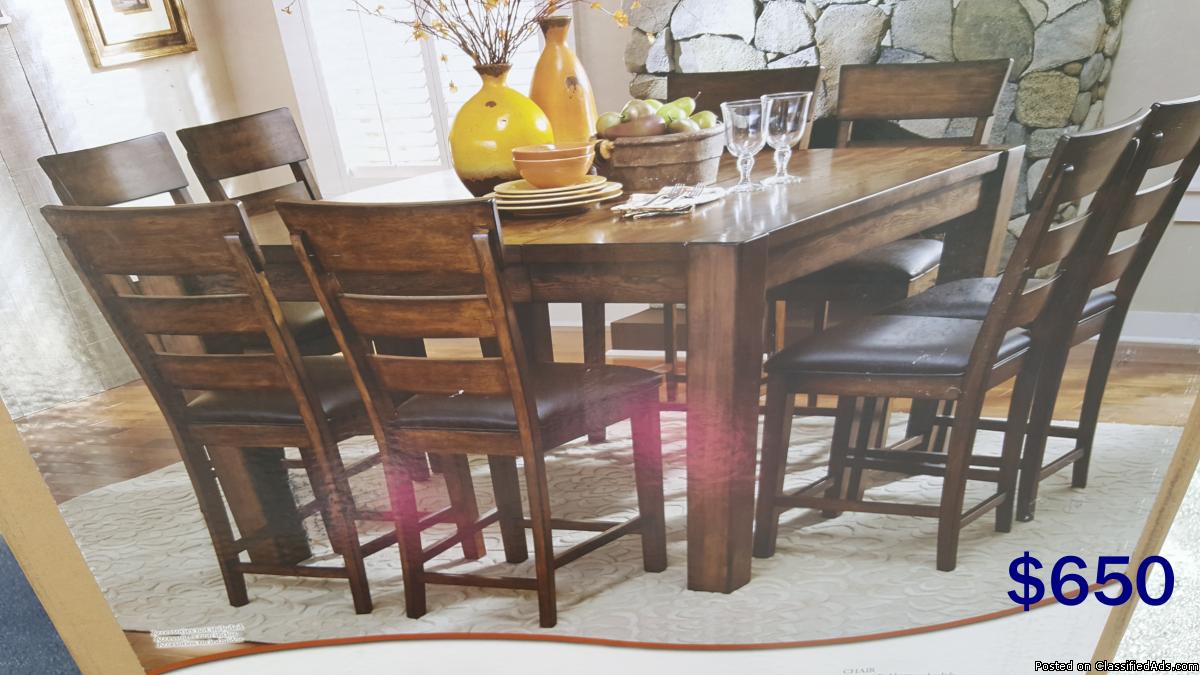 9-Piece Kitchen Table & Chairs / Dinette Set