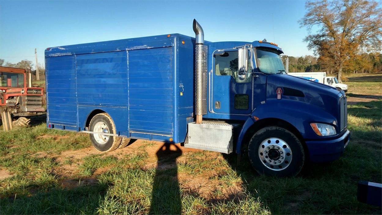 2009 Kenworth T370  Beverage Truck