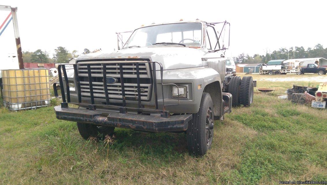 1990 F700 Parting out