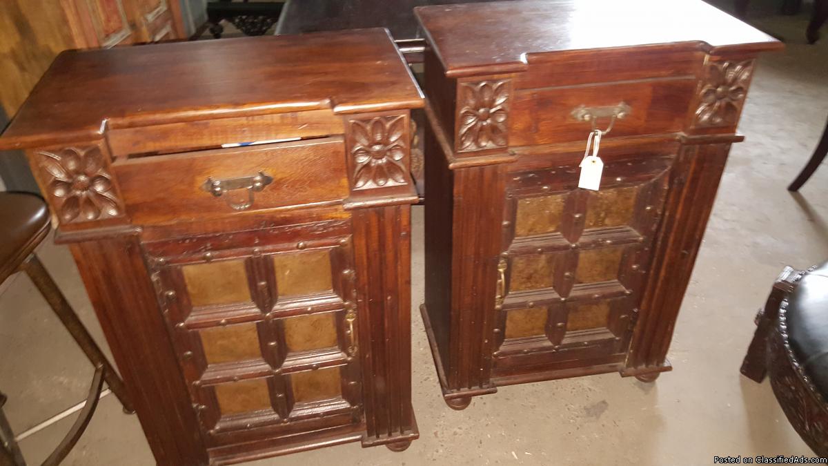 Night stands or cabinets