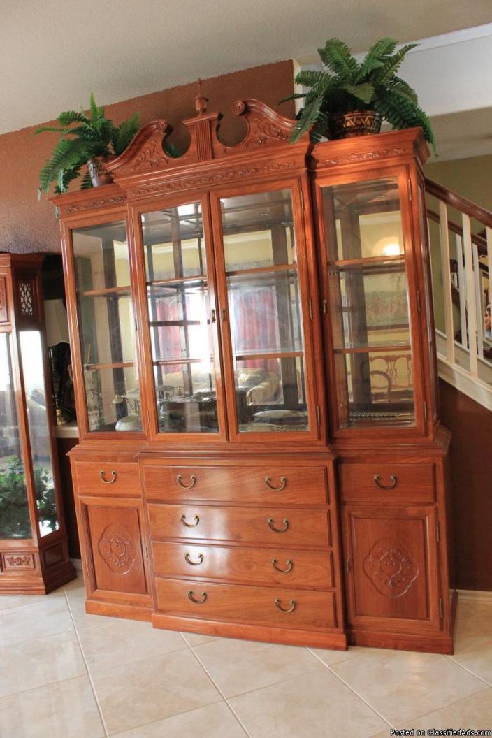CHINA CABINET (ROSEWOOD), 0