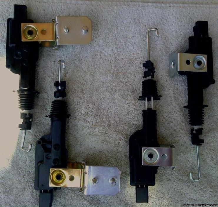 (4) New 1997 -2002 Ford Expedition Lincoln Navigator Power Door Lock Actuator's.