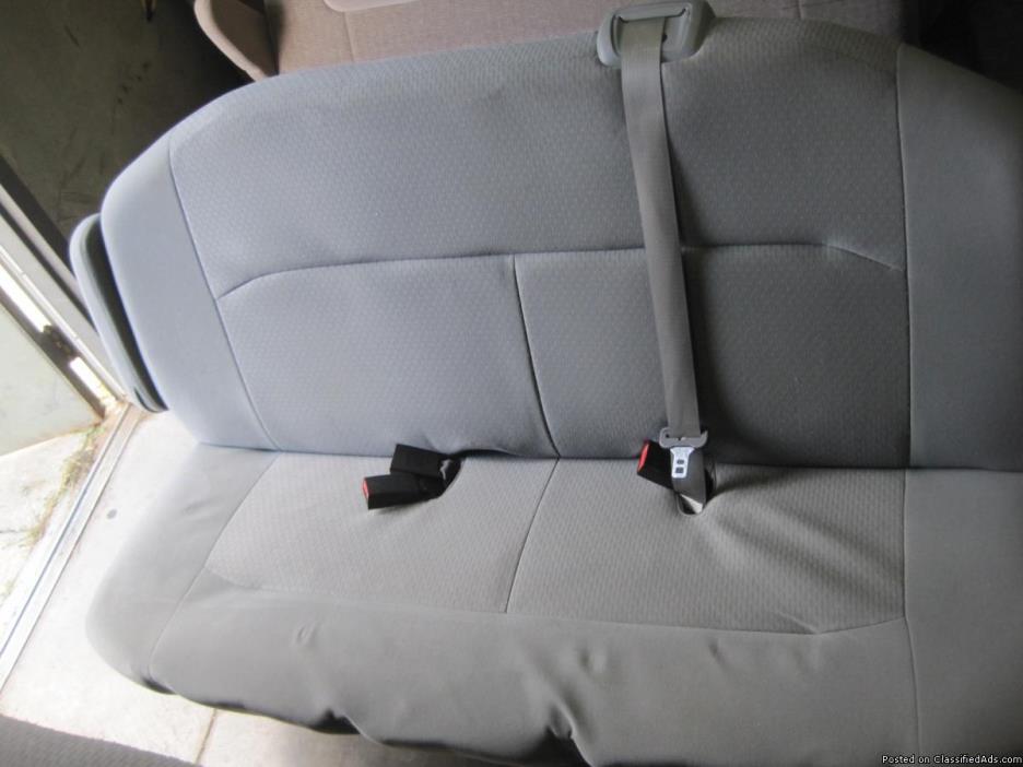 Ford E Series rear seats, 2008 -2014, 1