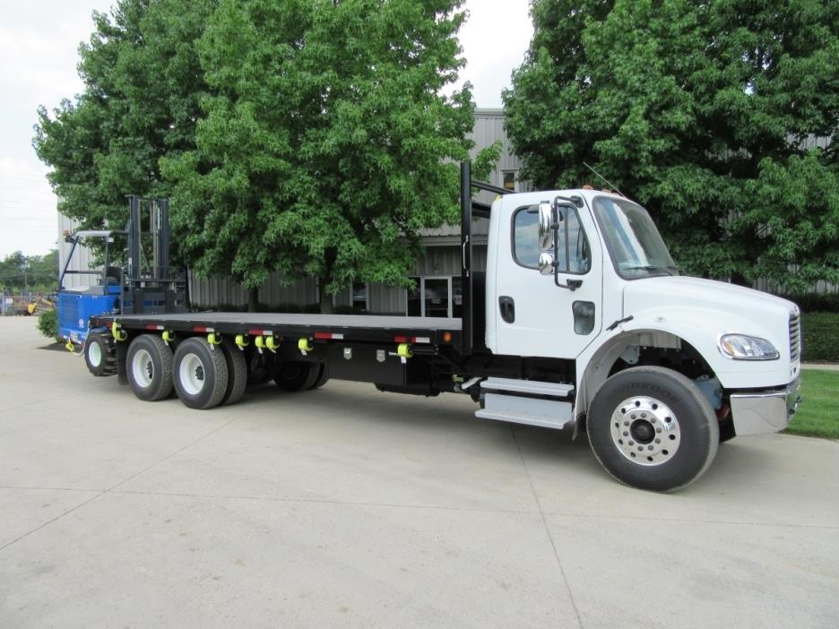 2017 Freightliner Business Class M2 106  Flatbed Truck