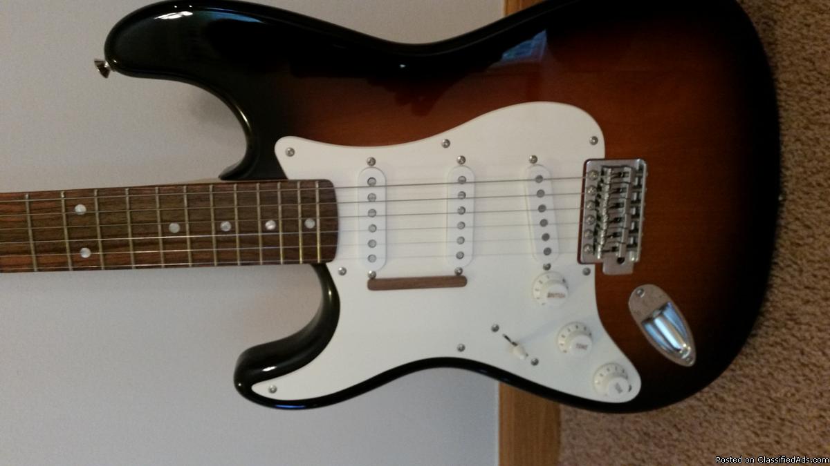 Fender Strat Squier Guitar, 2