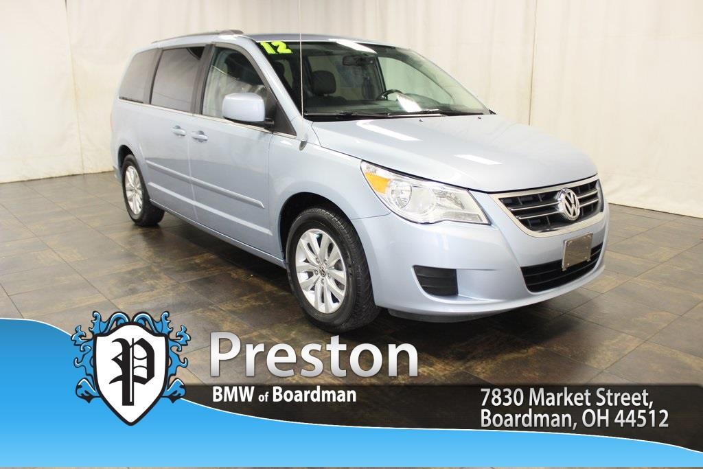 2012 Volkswagen Routan SE