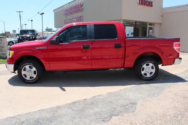 2010 Ford F-150 XLT SuperCrew 6.5-ft. Bed 2WD