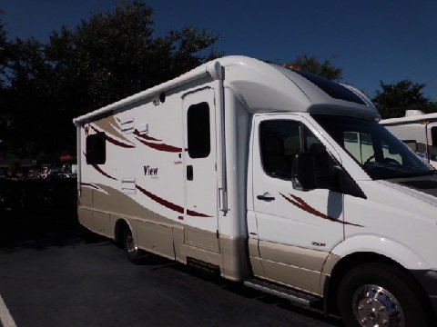 Winnebago VIEW 24V