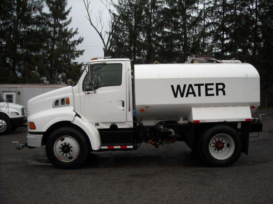 2002 Sterling A9500  Water Truck